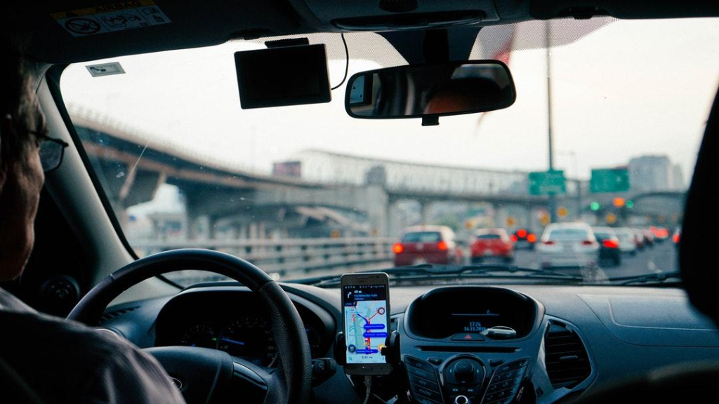 Should you drive for Uber or Lyft?